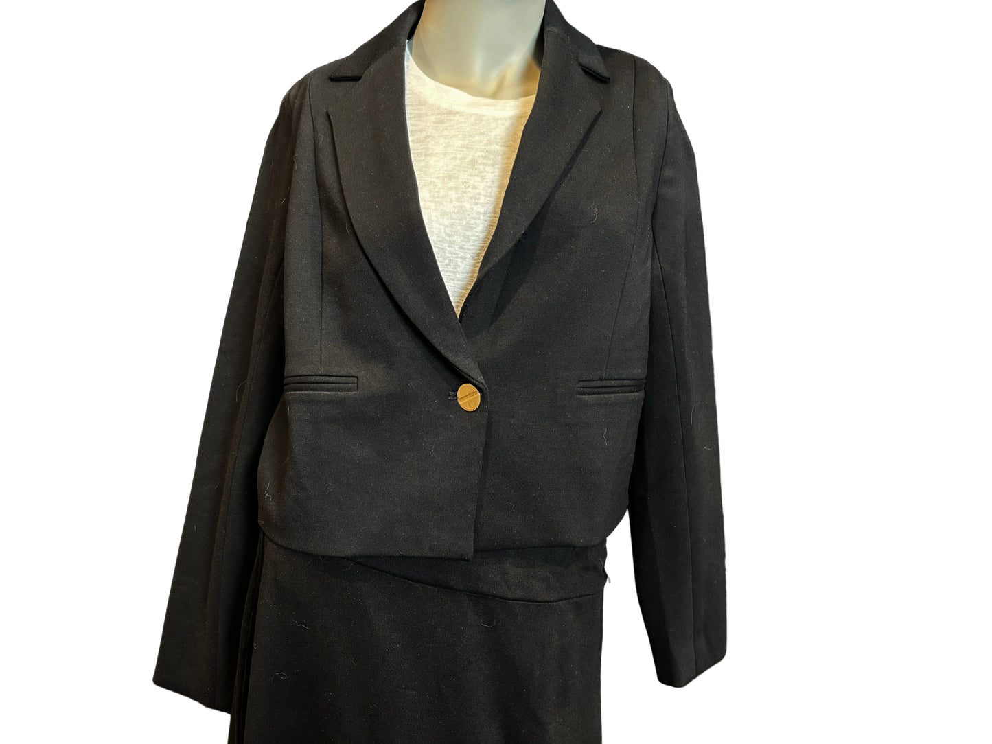 Spanx - Classic Black Cropped NWT Blazer - Size S - daily wear jacket for errands & work.