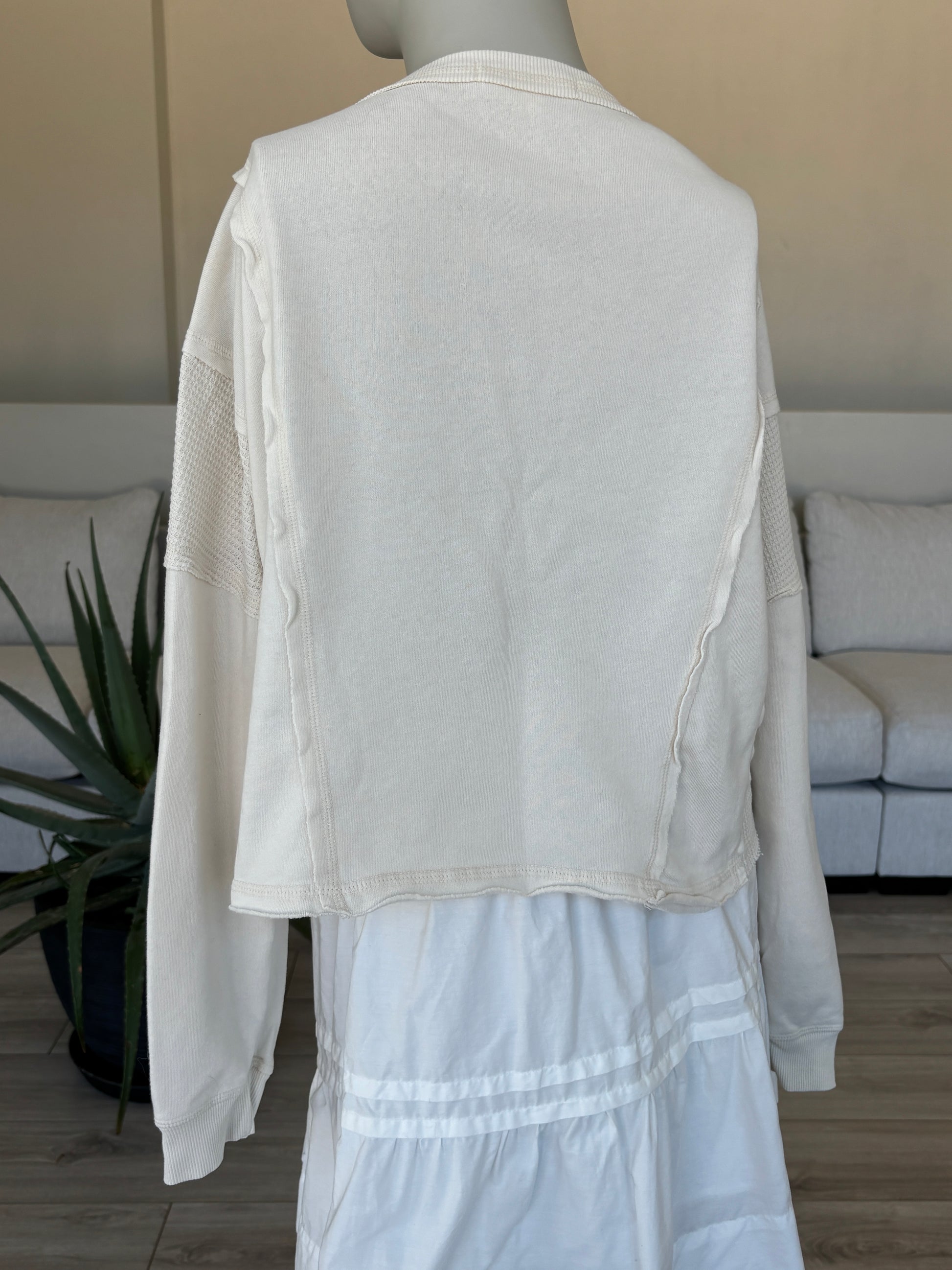 Women’s Altar’d State ivory lightweight sweatshirt size large with exposed seam details