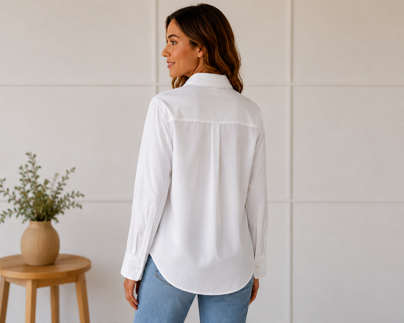 Adored Again boutique Athleta white button up shirt size S in excellent condition