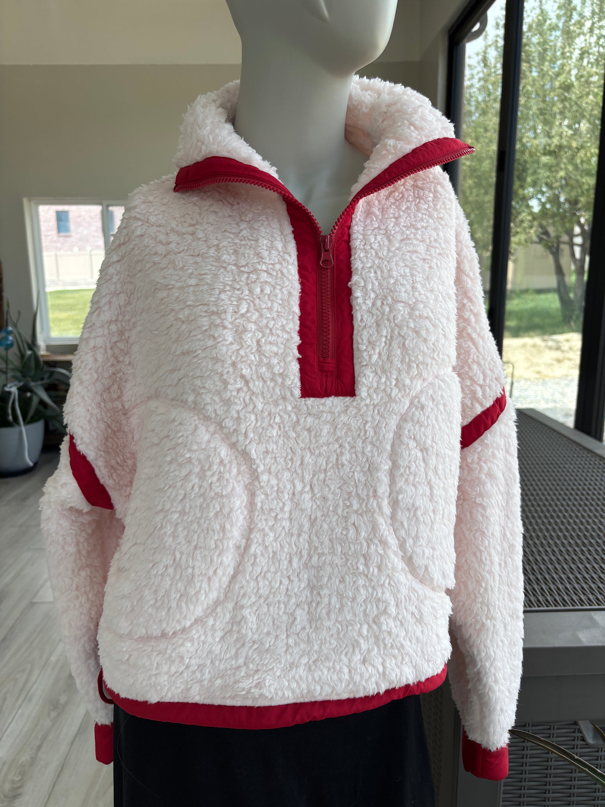 Blush pink Böhme fleece jacket with red sleeve trim and soft fluffy texture size XS