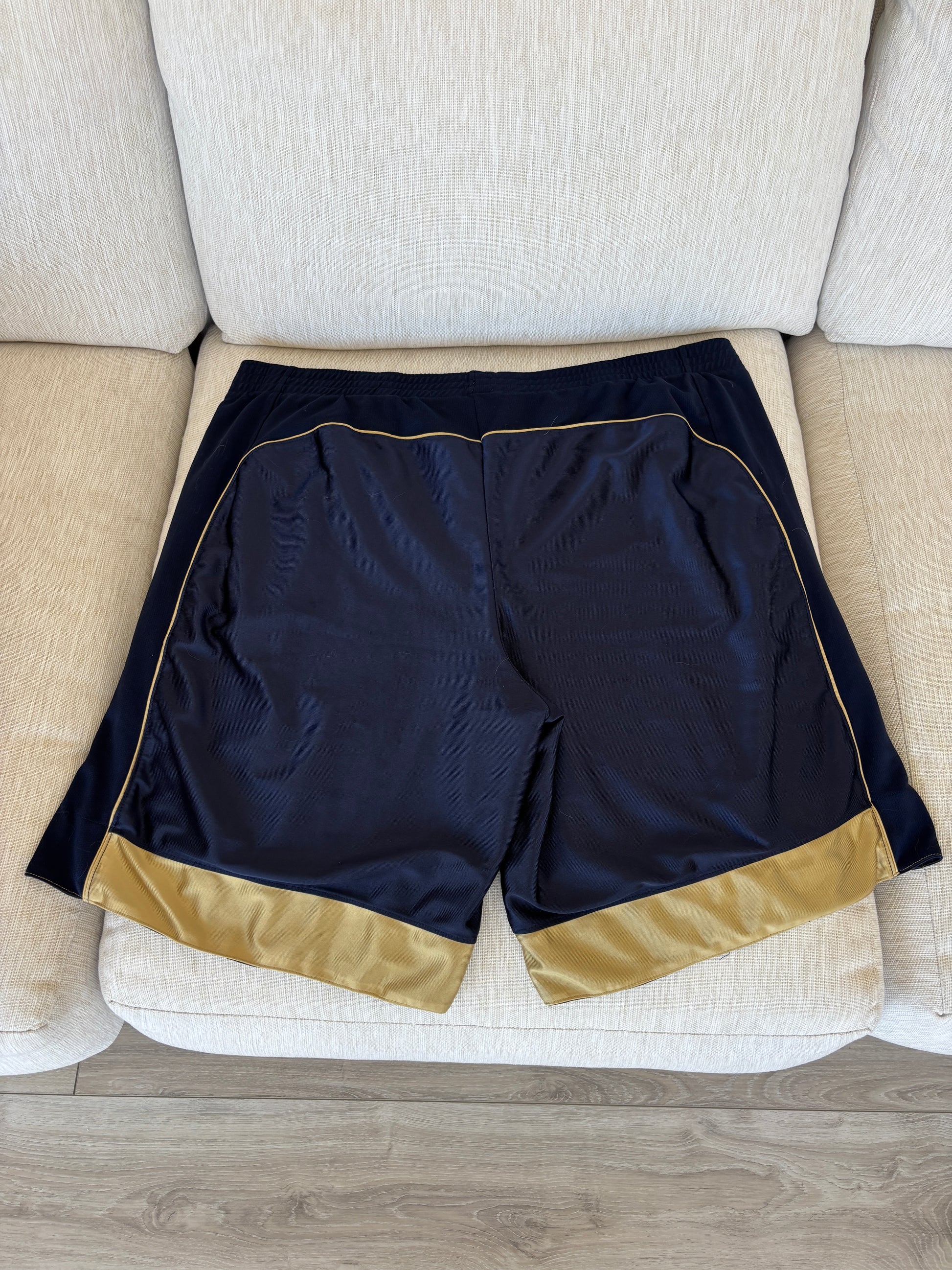 Men’s Champion polyester gym shorts in dark navy blue size 2XL