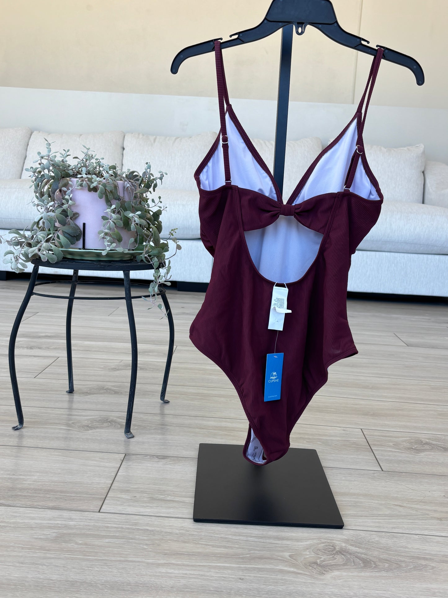Cupshe textured one piece bathing suit with slimming vertical line detail
