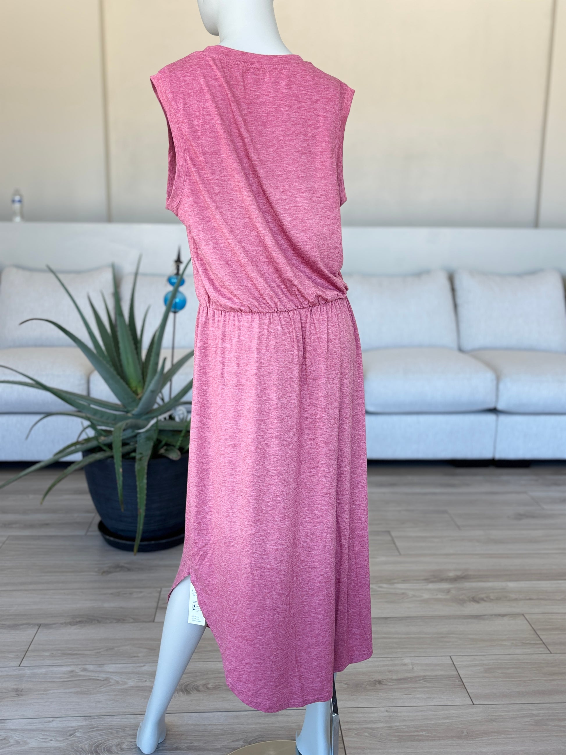 Cupshe pink resort cover up with smooth lightweight fabric