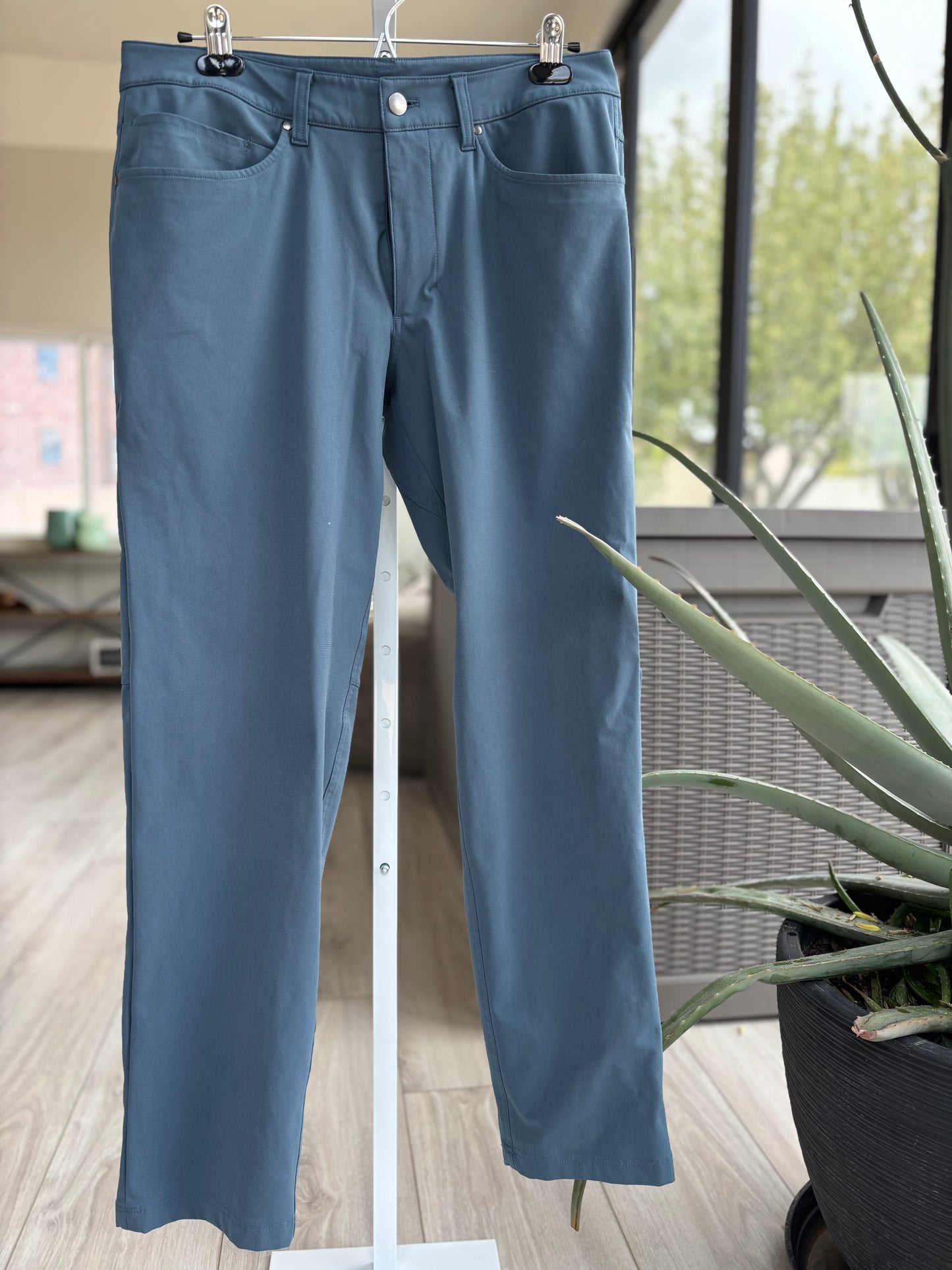 Lululemon ABC Pant Straight Leg Slate Blue Size 34x30