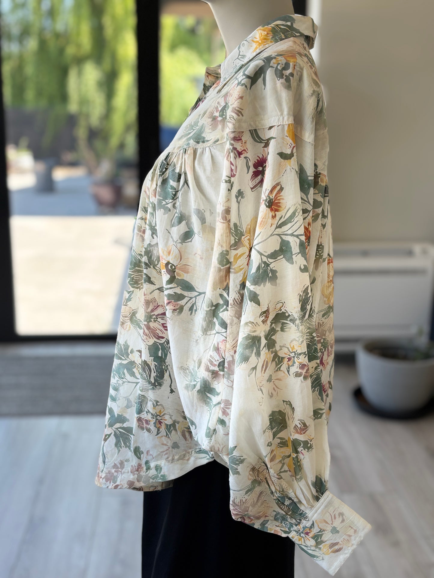 Pilcro Floral Batwing Blouse Anthropologie Size XXS NWT