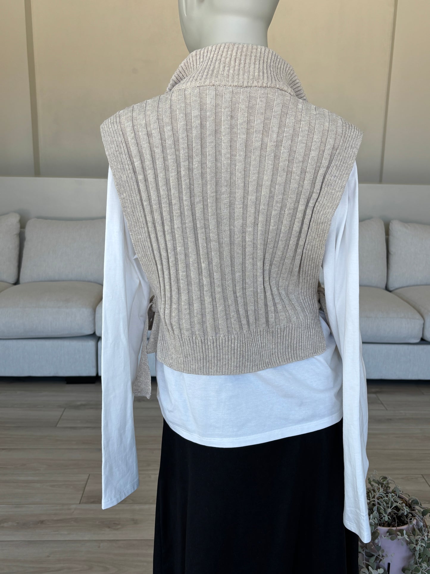 Zara Textured Tie Waist Half Zip Sweater Vest Small NWT