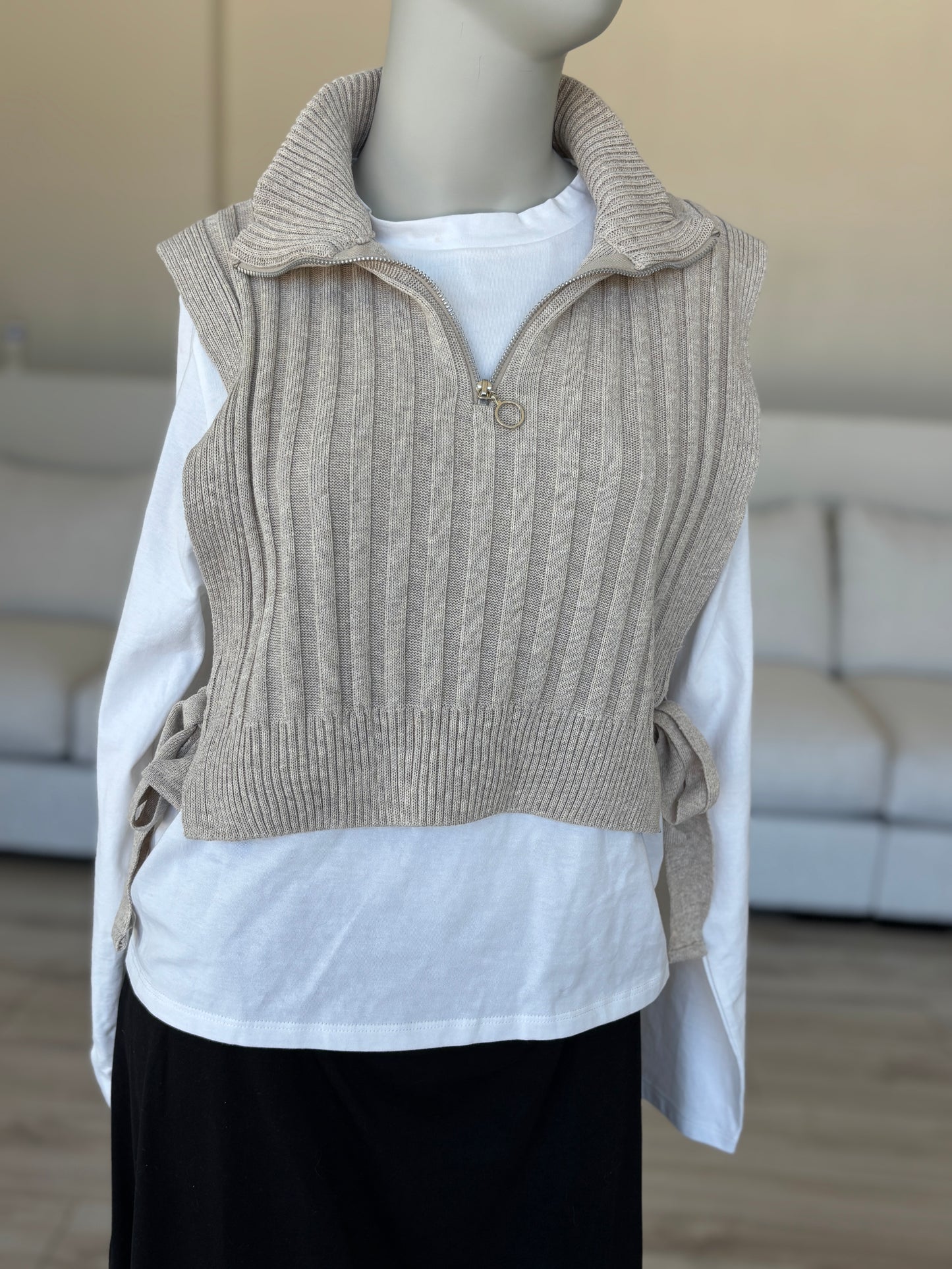 Zara Textured Tie Waist Half Zip Sweater Vest Small NWT