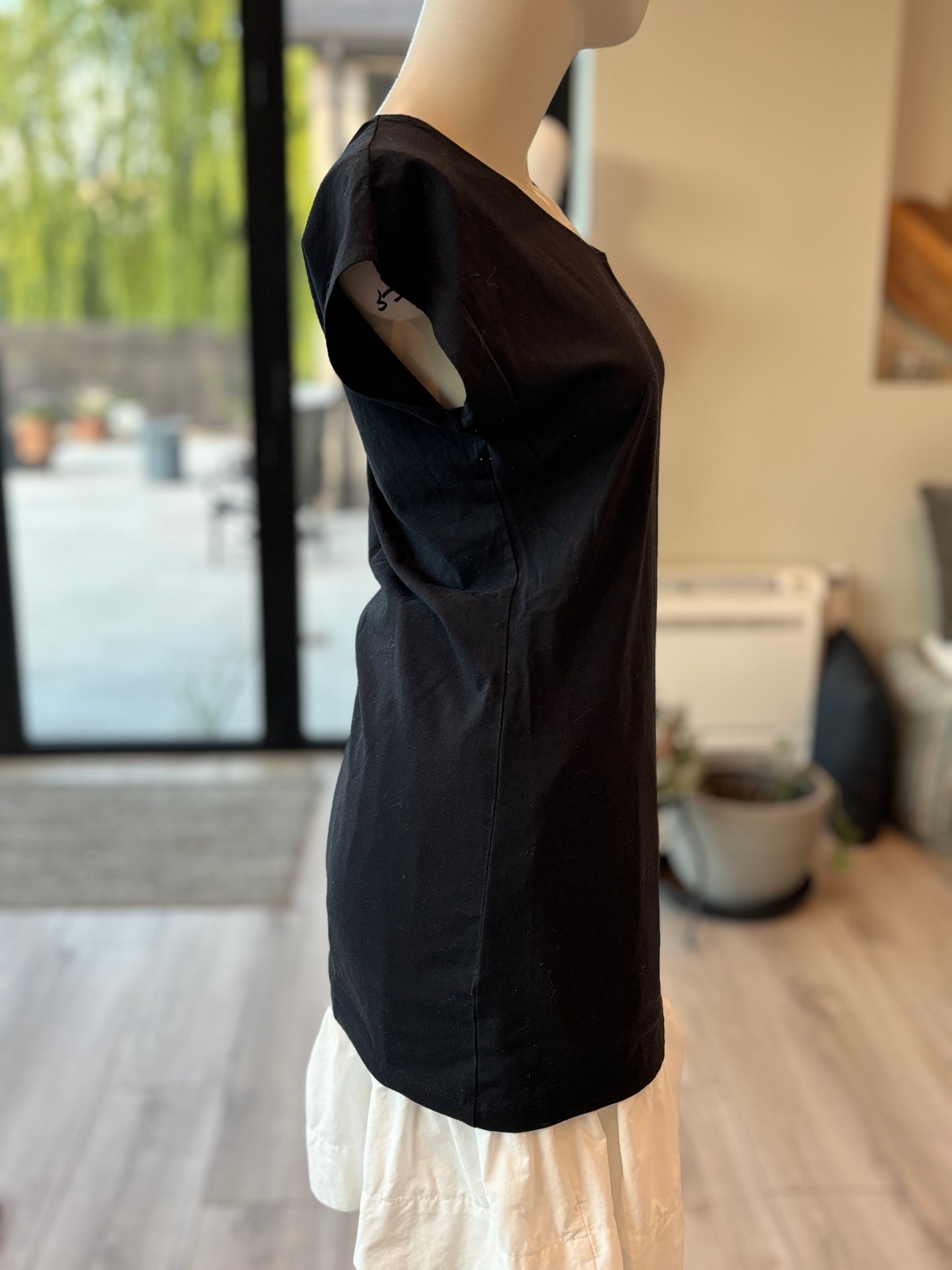 Sweet Salt Black Fitted Muscle T Shirt Size Large