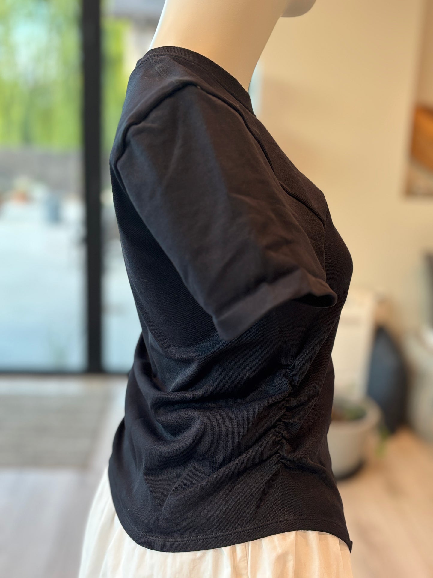 OQQ Black Ruched Asymmetrical Hem Fitted Stretch Top Size Large
