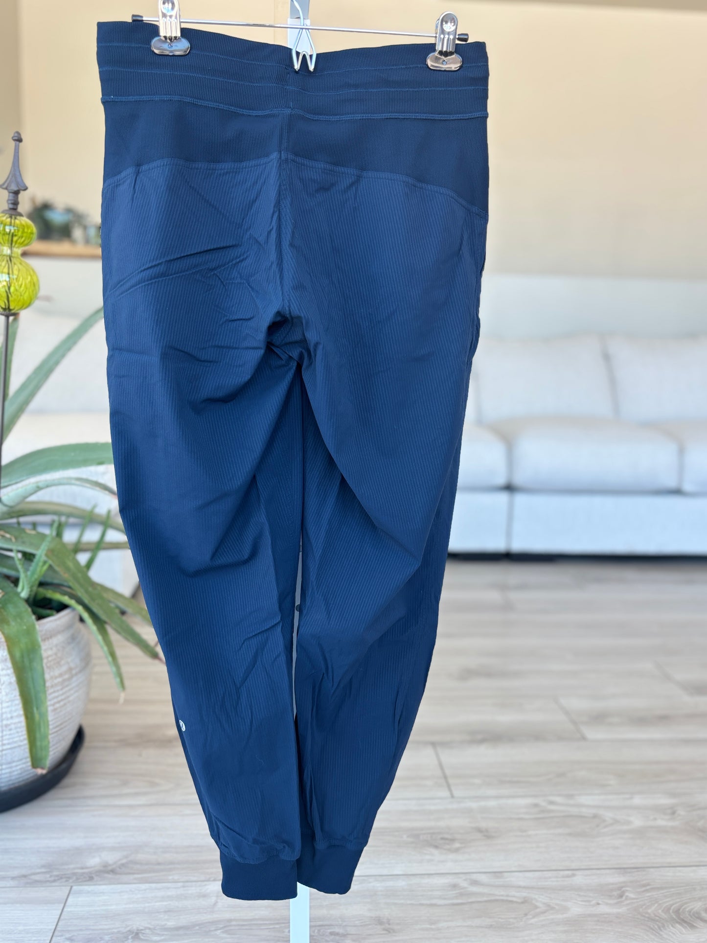 Lululemon Dark Blue Joggers Estimated Size 8