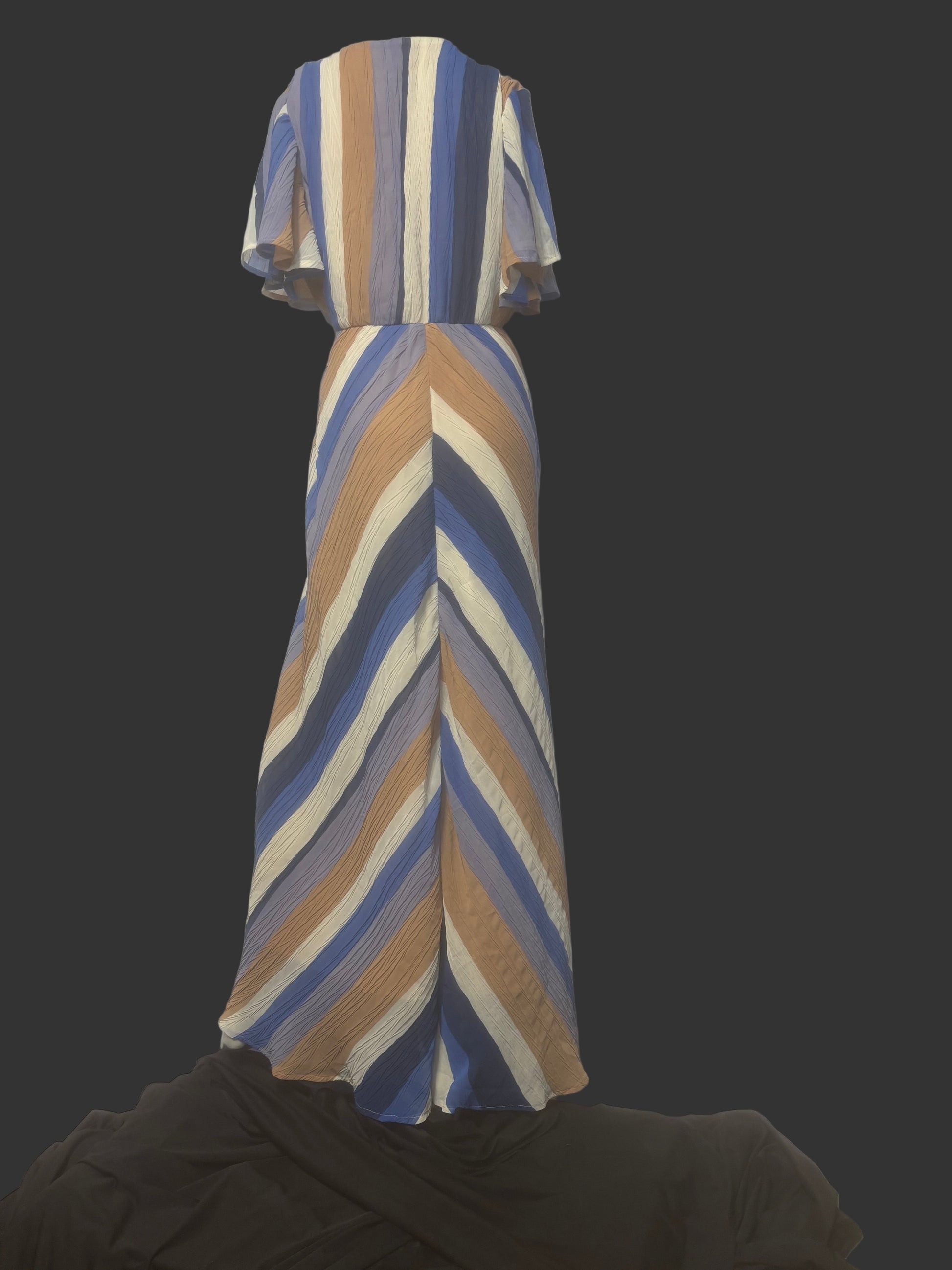 Striped dress - Dee Elly - Coastal Stripe Maxi Dress - Size M - mannequin back view