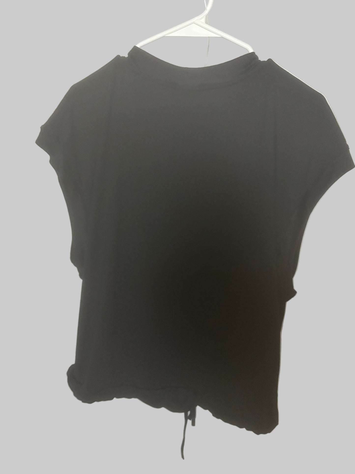 Varley - Black Cinch-Hem Muscle T-Shirt - Activewear - Cinched hem - comfy - back view.
