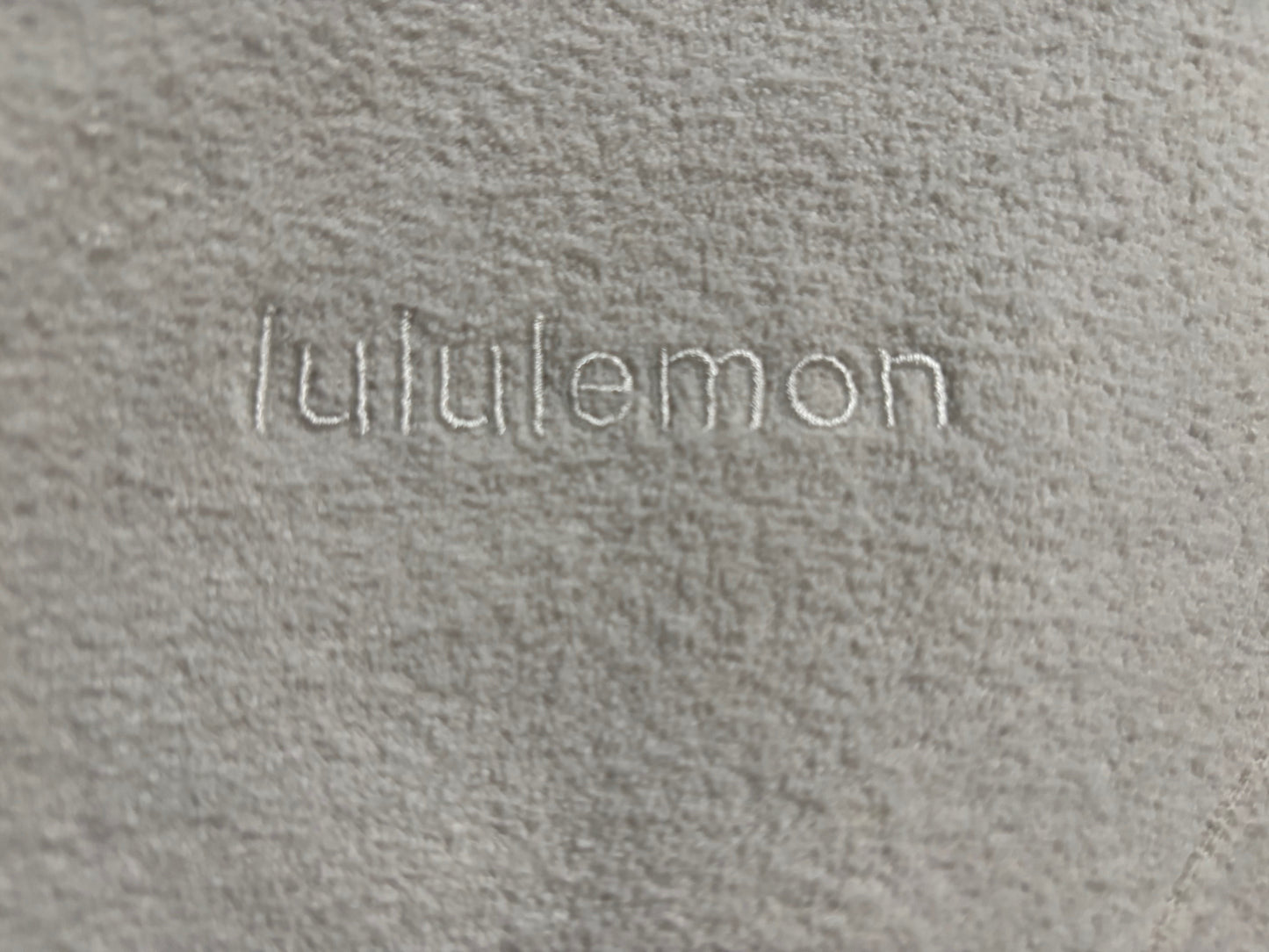 lululemon - Ivory Cozy Micro-Fleece 1/2 Zip Hoodie - Size 8 - logo