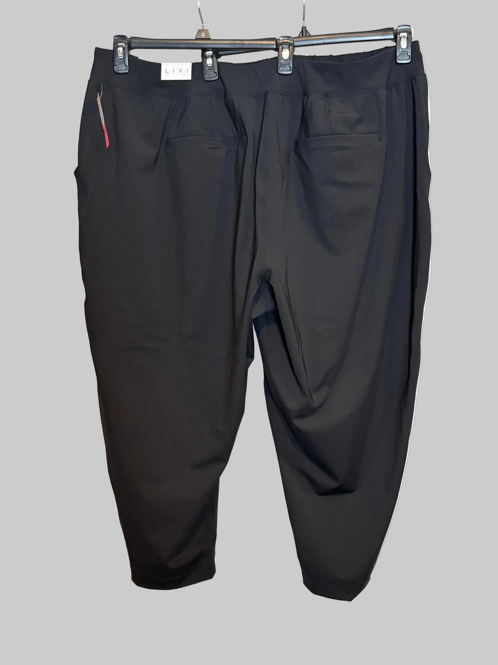 Lane Bryant Livi - Black Comfort Stretch Pants -  Size 26/28 - NWT - Back view -Stretch material