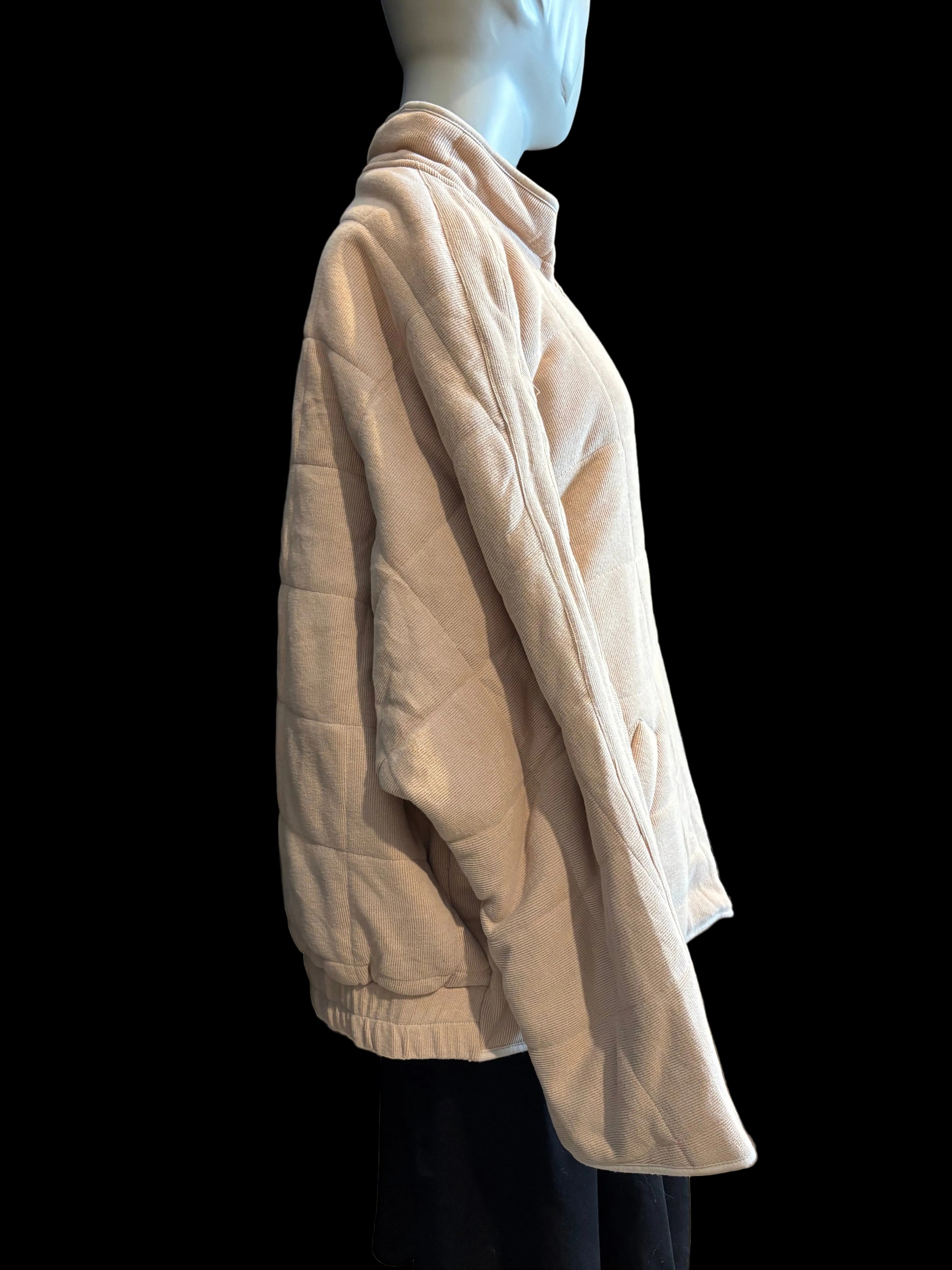 Unbranded - Tan Quilted Coat - Size XL - Side view long sleeve - batwing style.