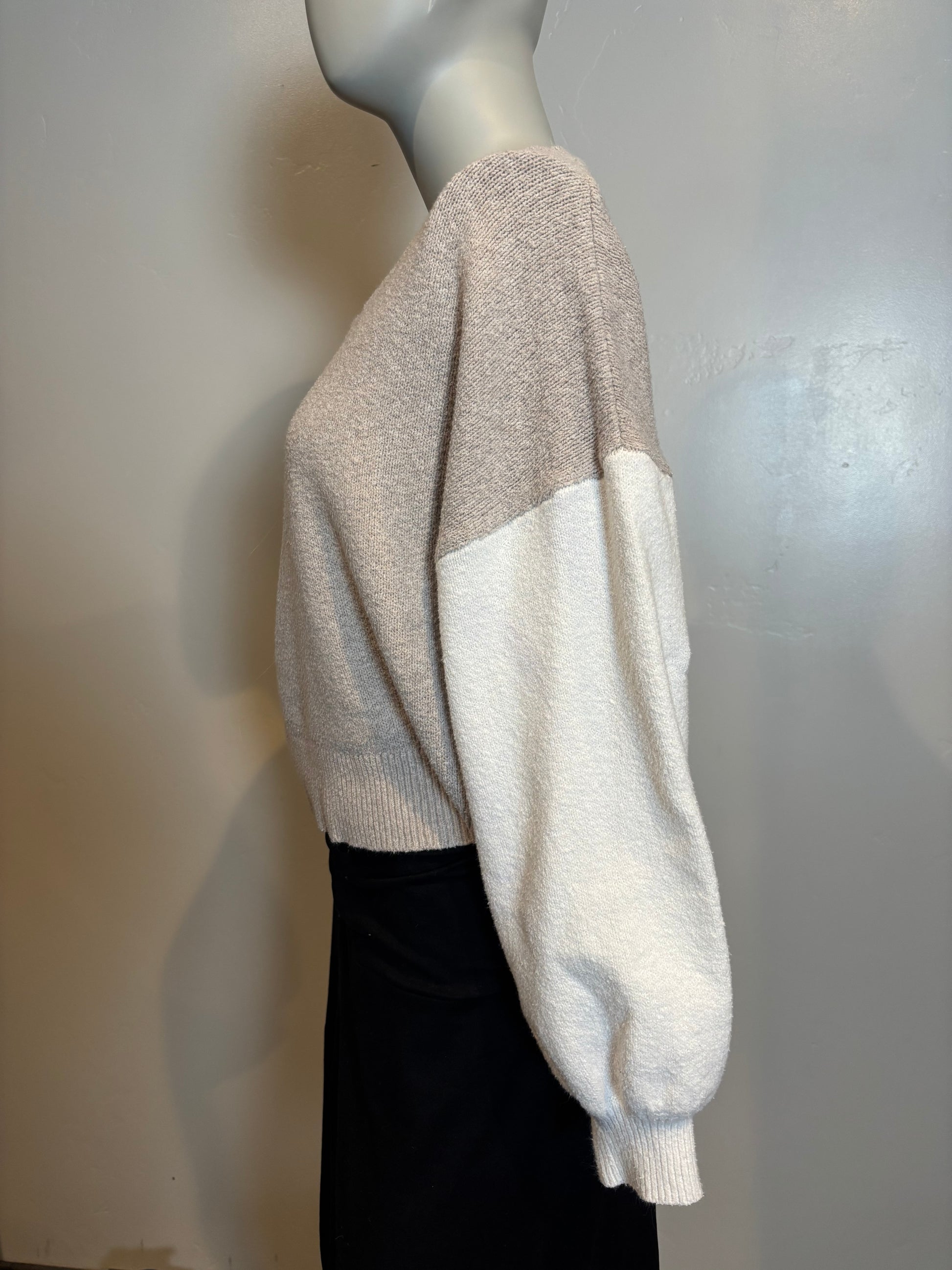 William Rast - Tan & Ivory Colorblock Short Sleeve Sweater - Size M - Side View, short sweater, long sleeves