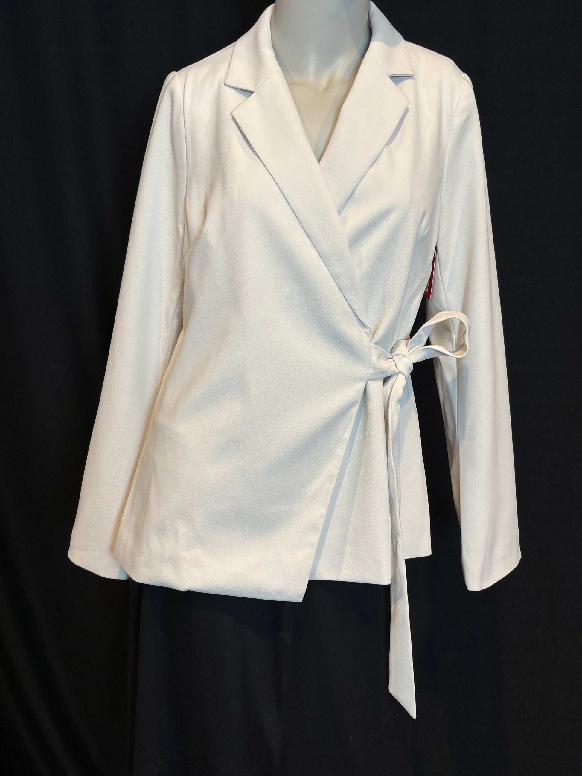 Spanx - Ivory Blazer - Size XS - perfect fit, true to size.