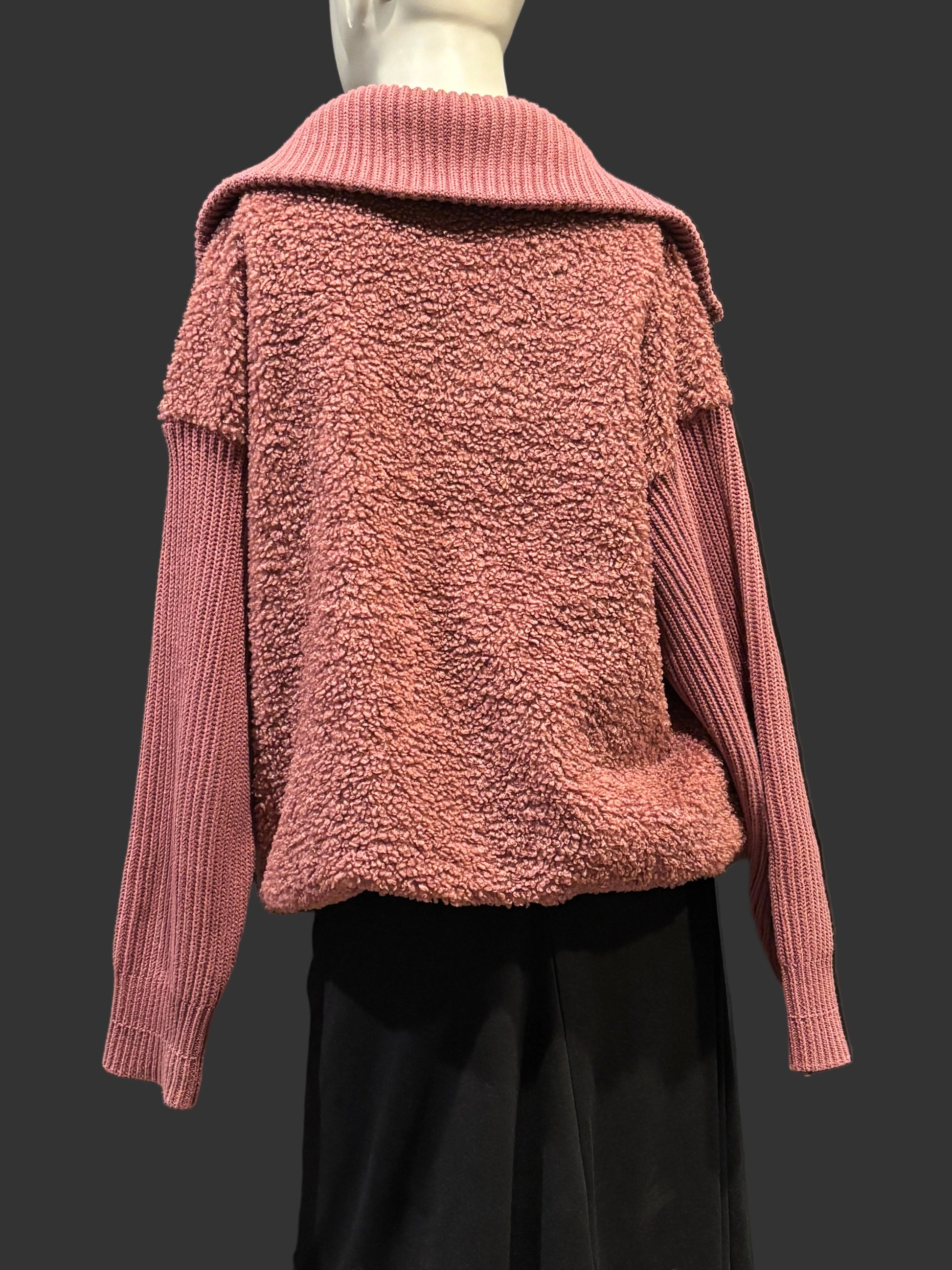 Varley - Maroon/Red Boucle Sherpa 1/2 Zip Overhead Jacket - Size S - Back view - Sweater collar and sleeves