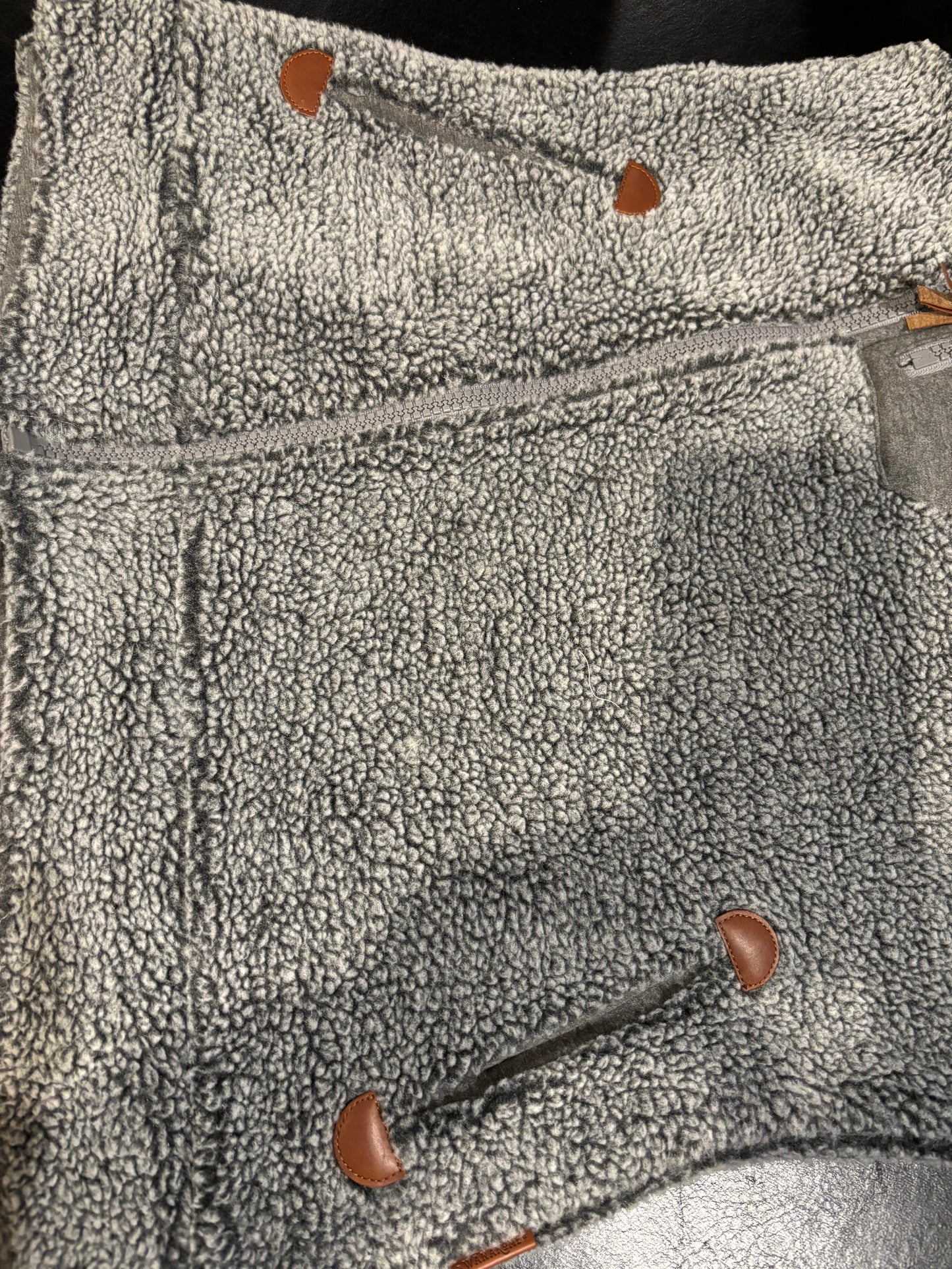 Wanakome Sherpa Vest With Leather Details  Asymmetrical Zip Grey Size M