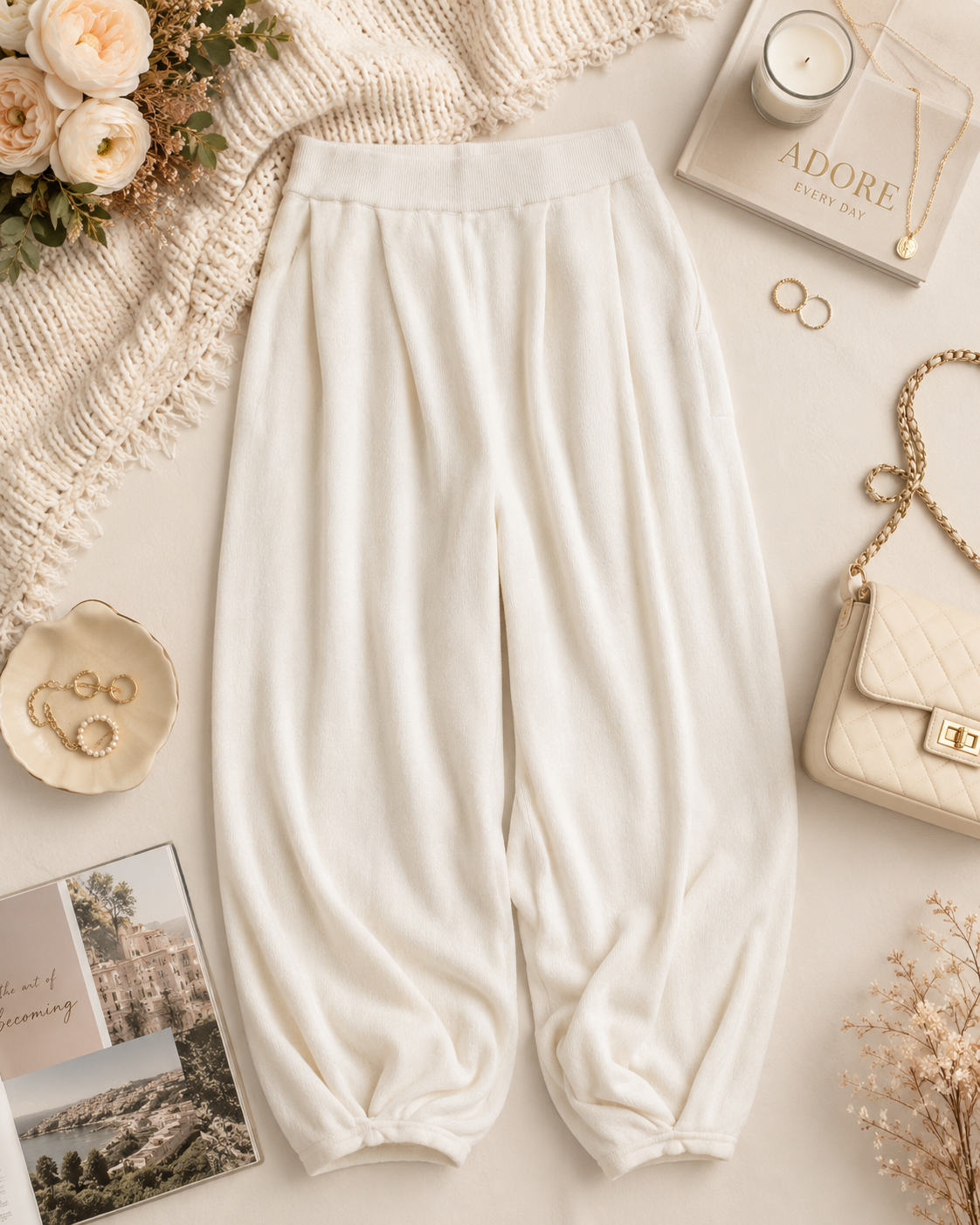 LILLUSORY size medium cotton knit lounge pants in ivory with loose ankle opening
