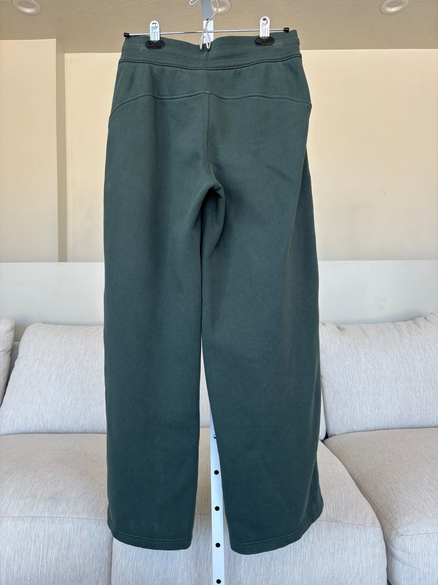 Dark green Lululemon full-length wide-leg pants in cotton-blend Scuba fabric