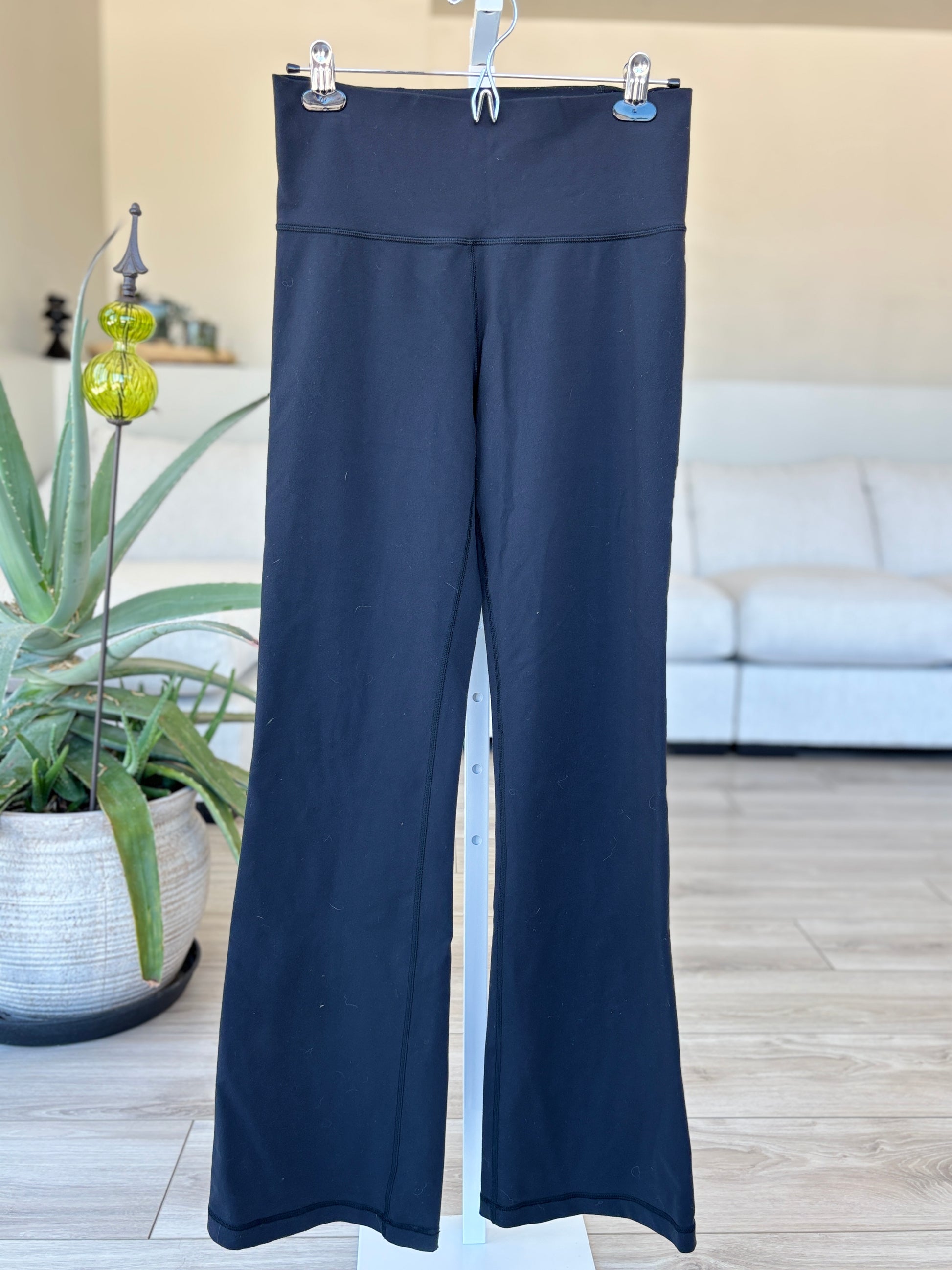 Lululemon black flare workout pants estimated size 8 with smooth waistband