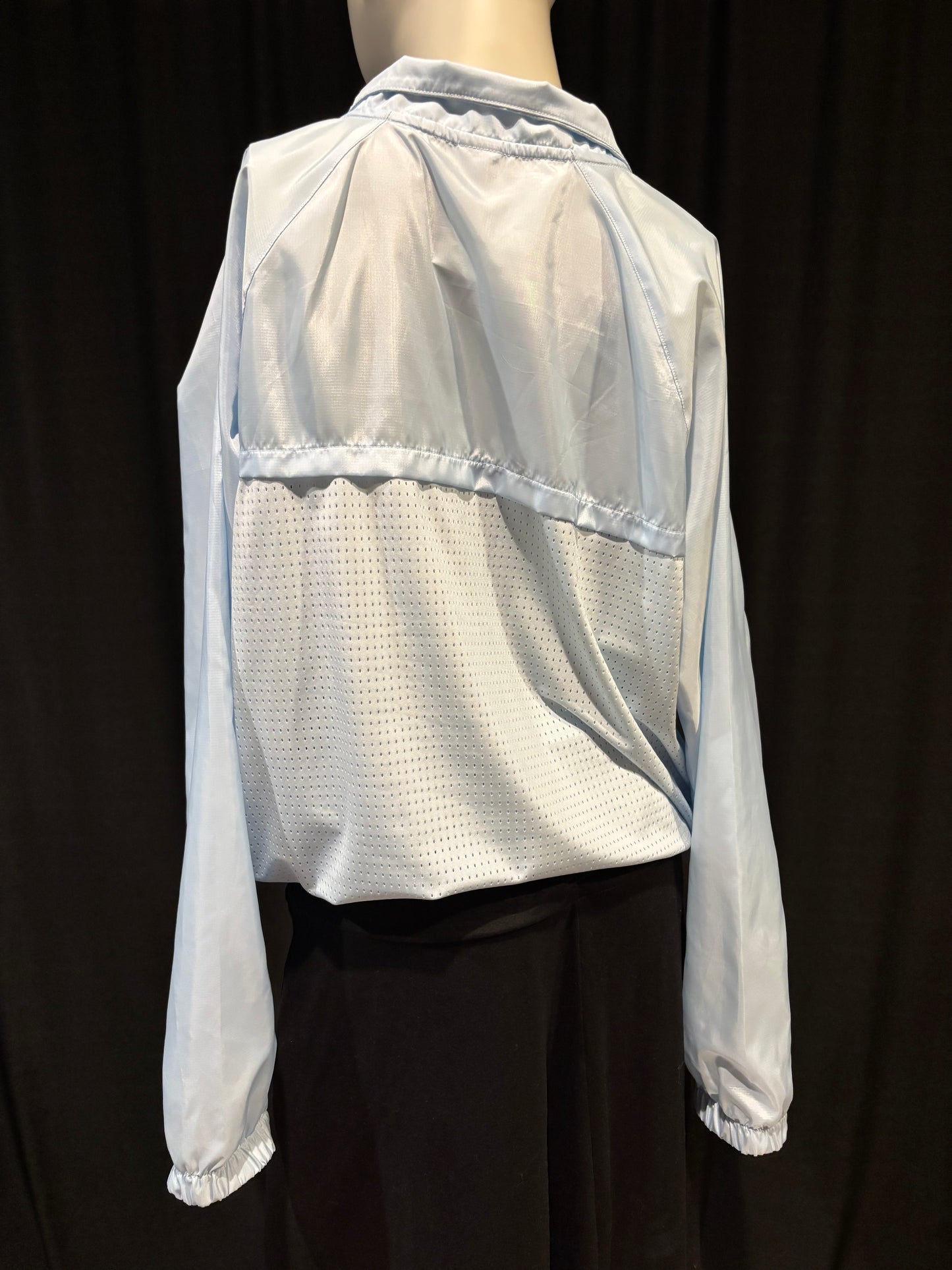 Mono B Windbreaker Jacket Light Blue mesh panel back view size L new with tags
