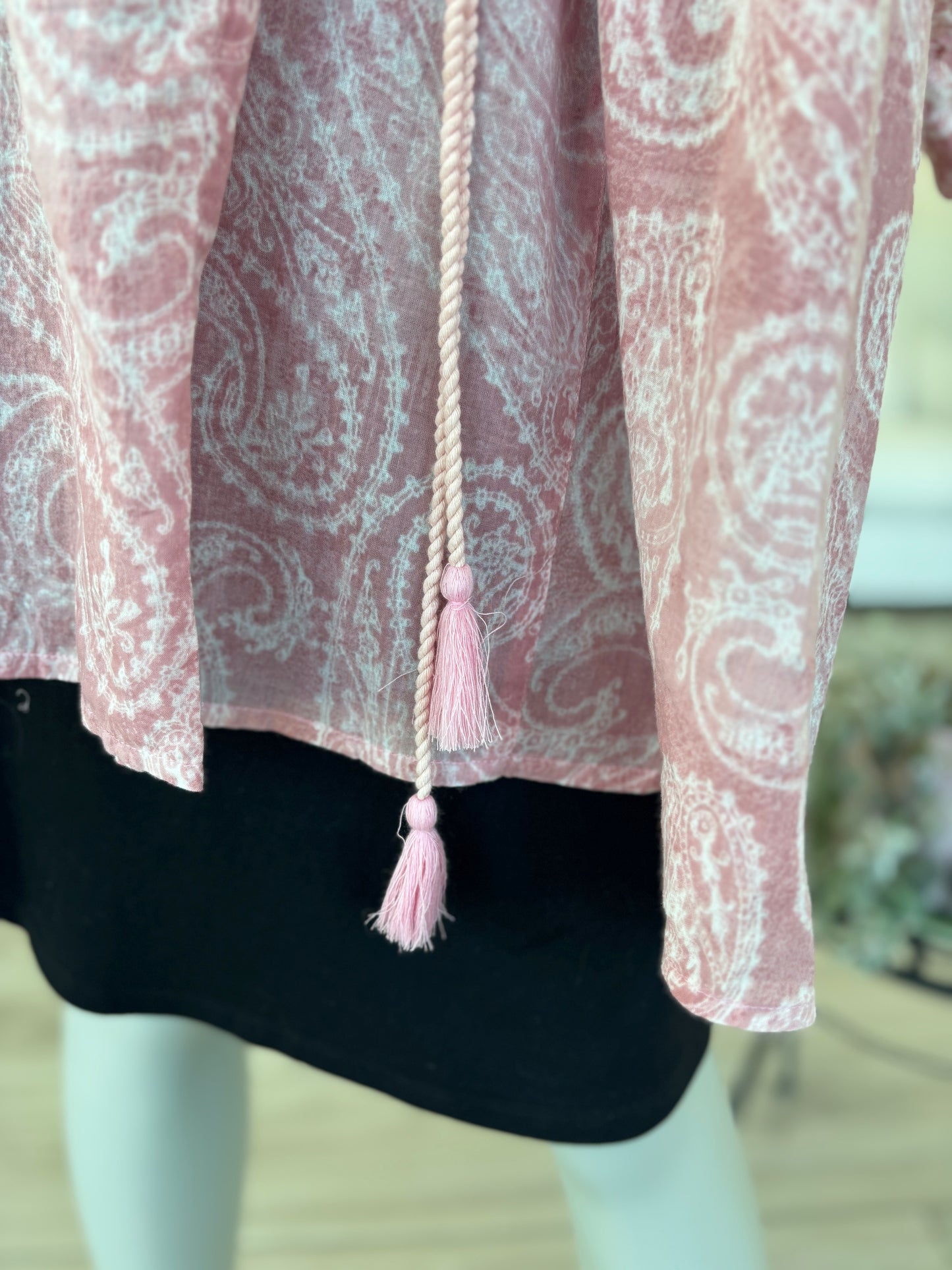 The Moshi pink paisley cover up with airy cotton fabric and relaxed summer fit