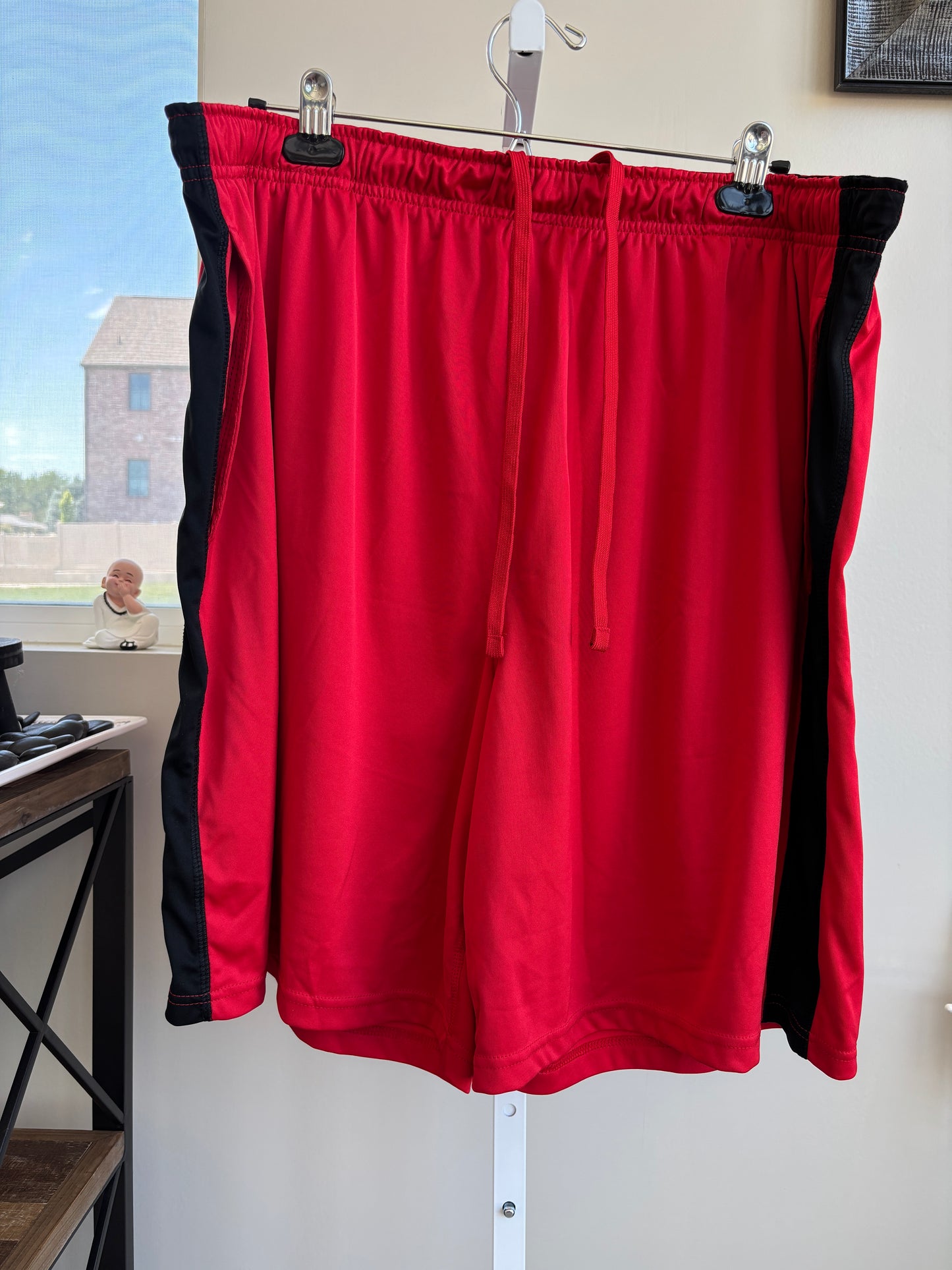 Men’s Russell polyester workout shorts in red and black size 2XL