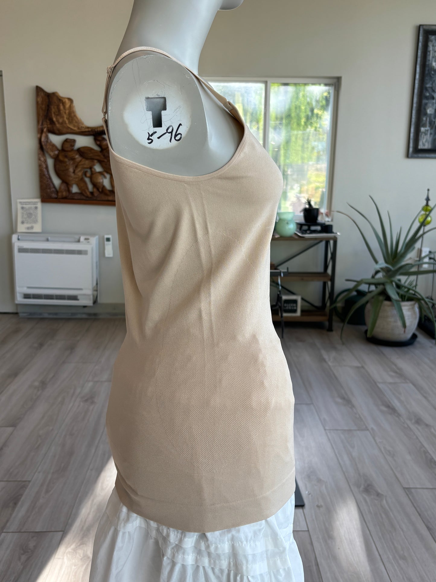 Shapermint Essentials tan adjustable strap tank size XL designed for light shaping and smoothing