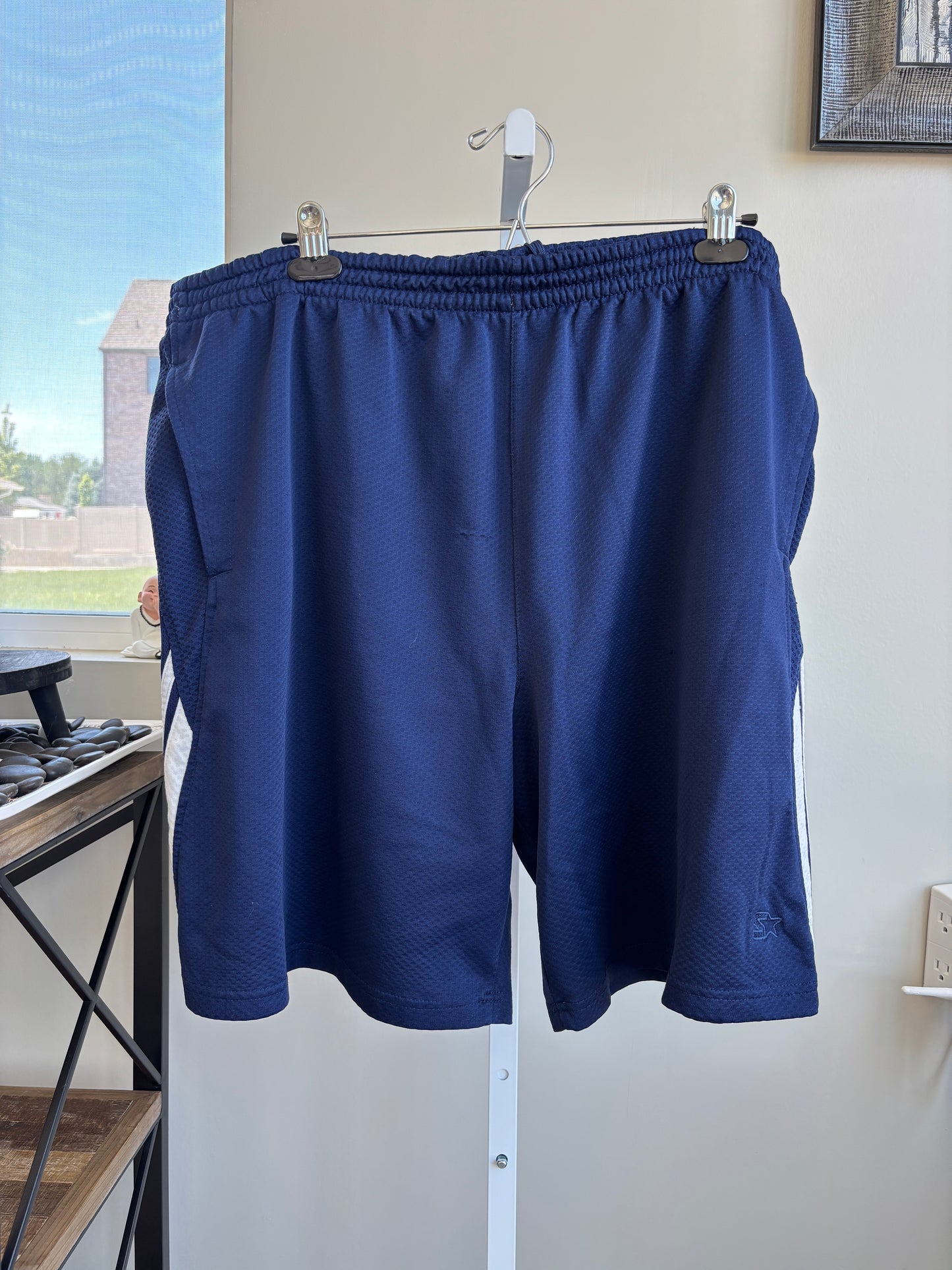 Men’s Starter XL polyester gym shorts in dark navy blue