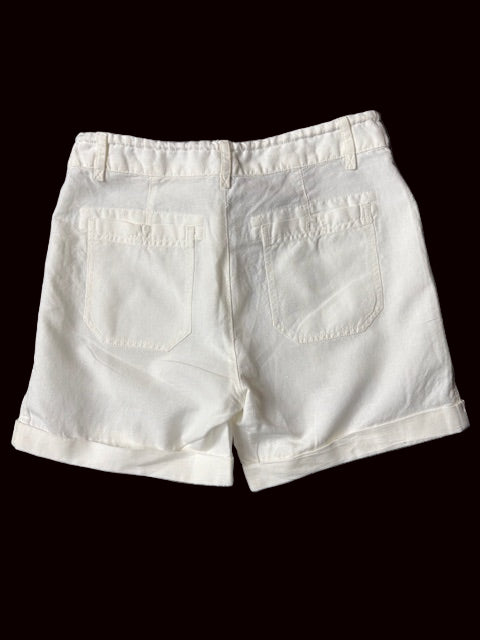 Sundance Cloudlight linen blend shorts back view showing true color and fit details
