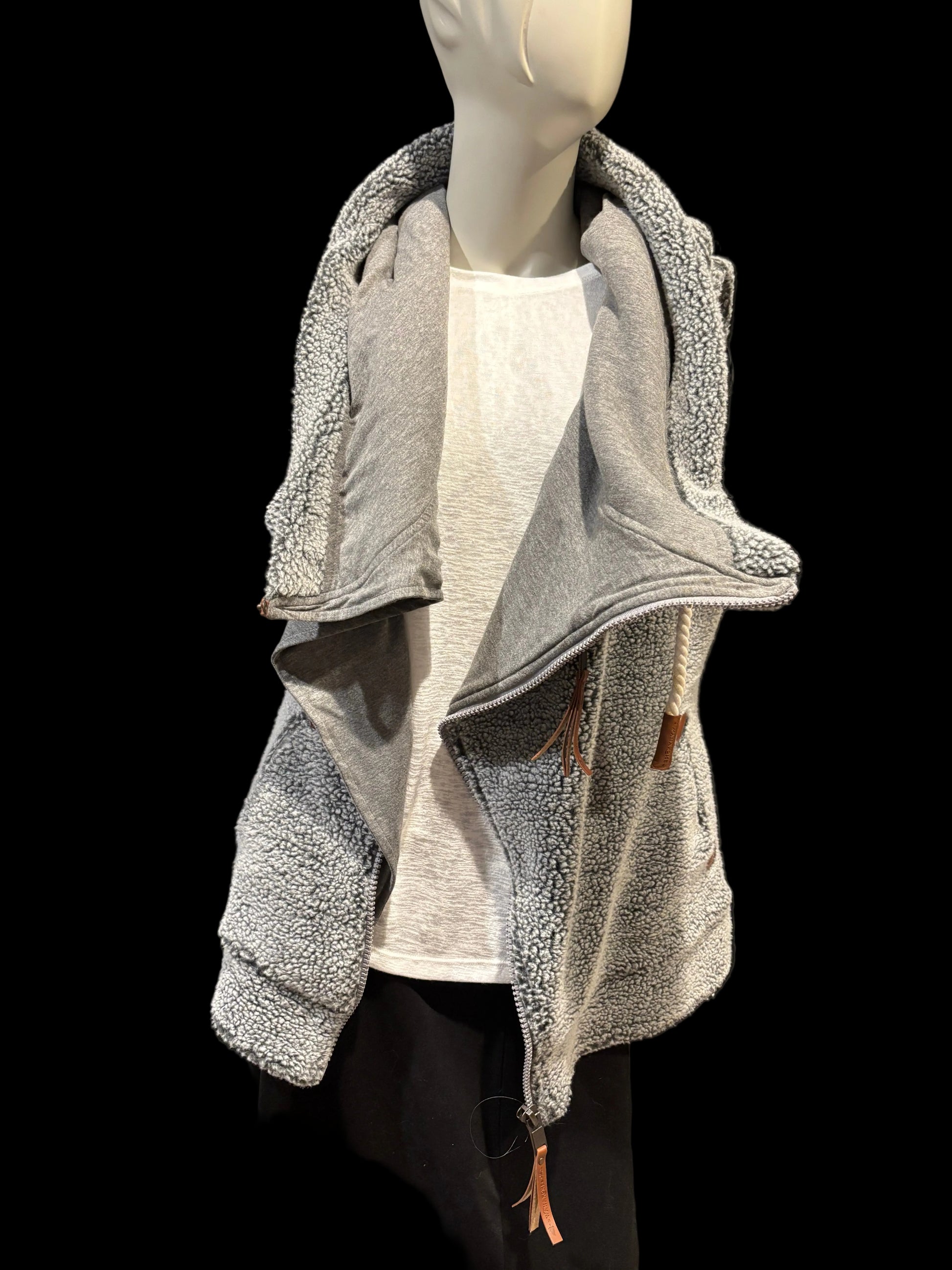 Wanakome open front Asymetrical zipper, leather tassles hooded sherpa so warm Size M