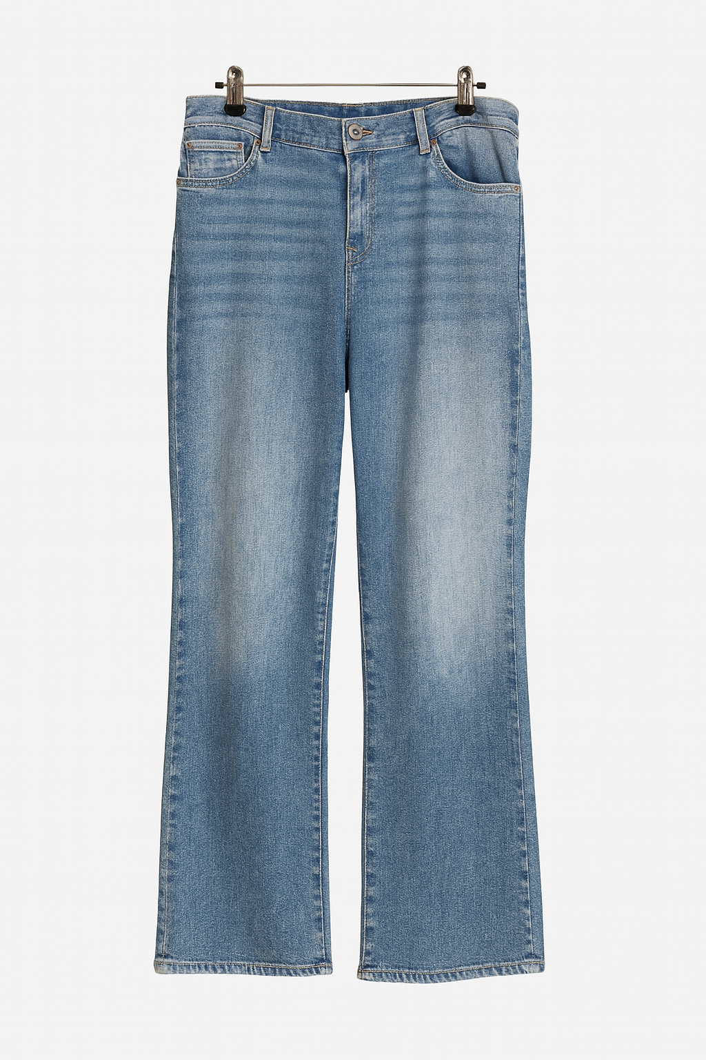 Wide leg denim jeans blue size L high rise relaxed fit front view.