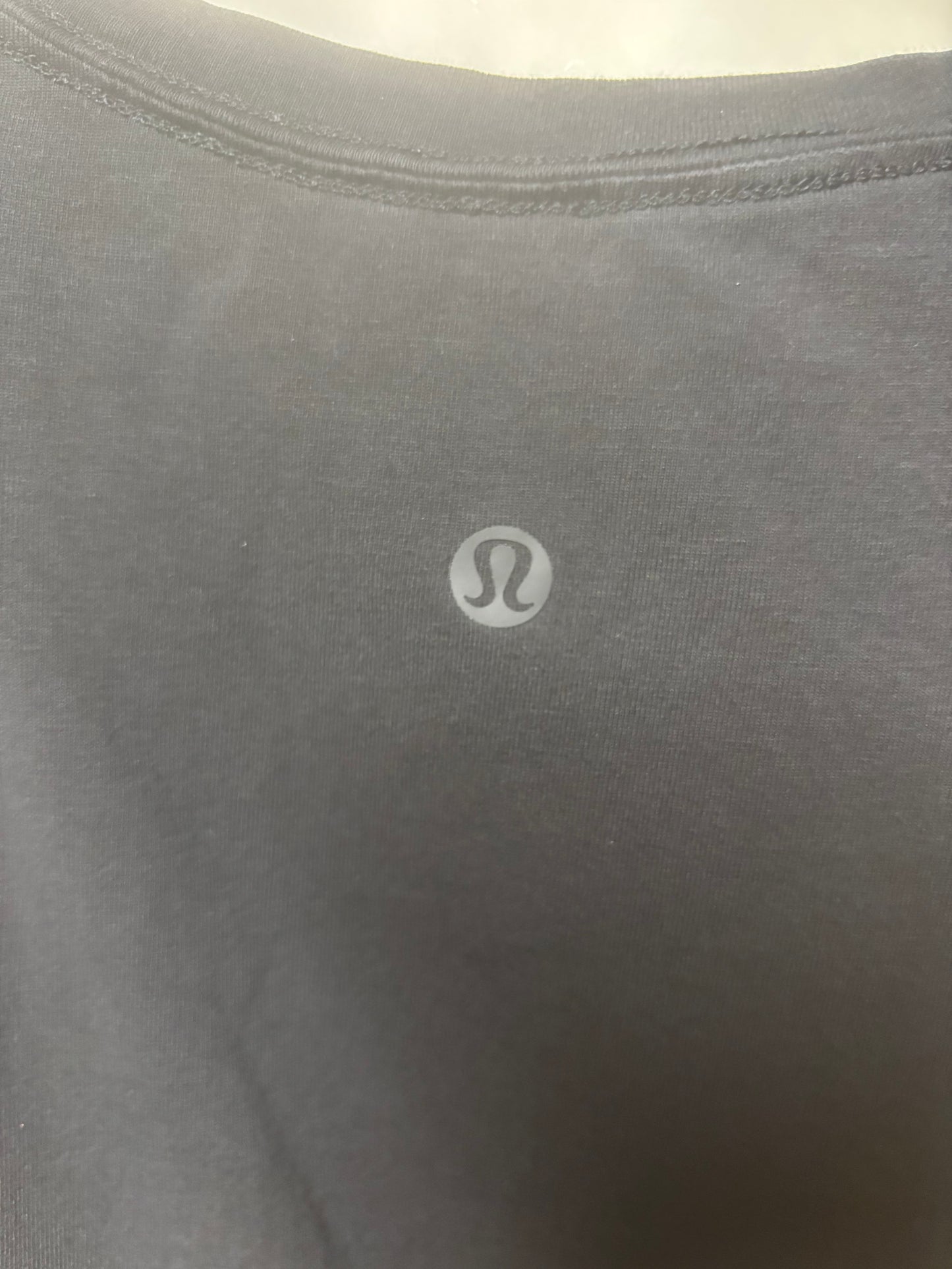 lululemon - Short Sleeve - Black T-Shirt - lululemon logo - Athleisure - Activewear.