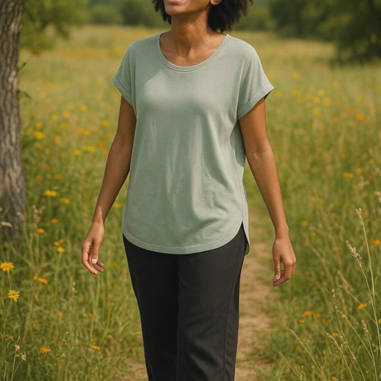 Athleta - Prairie Tee - Pastel Green T-Shirt - Size S - happy moments in shirt