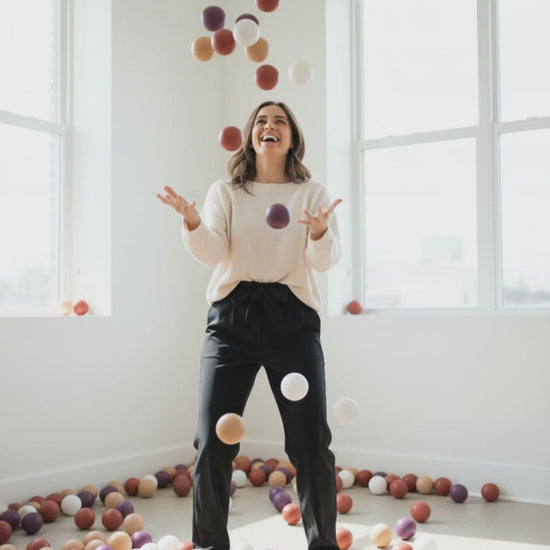 Athleta - Black Straight Leg Dress Pants with Bow Detail - Size 12 - a fun way to lo live.